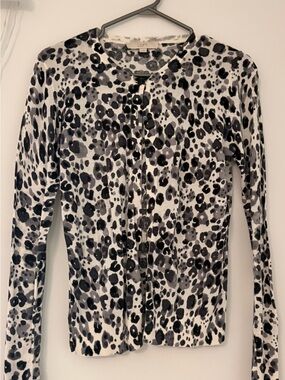 LOFT Black & Gray Leopard Print Button-Down Top
